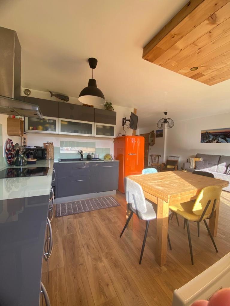 Appartement Au Calme Avec Vue Sur Les Montagnes. Севрие Экстерьер фото